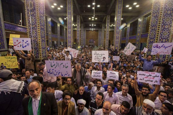 عکس نوشته حجت الاسلام رئیسی